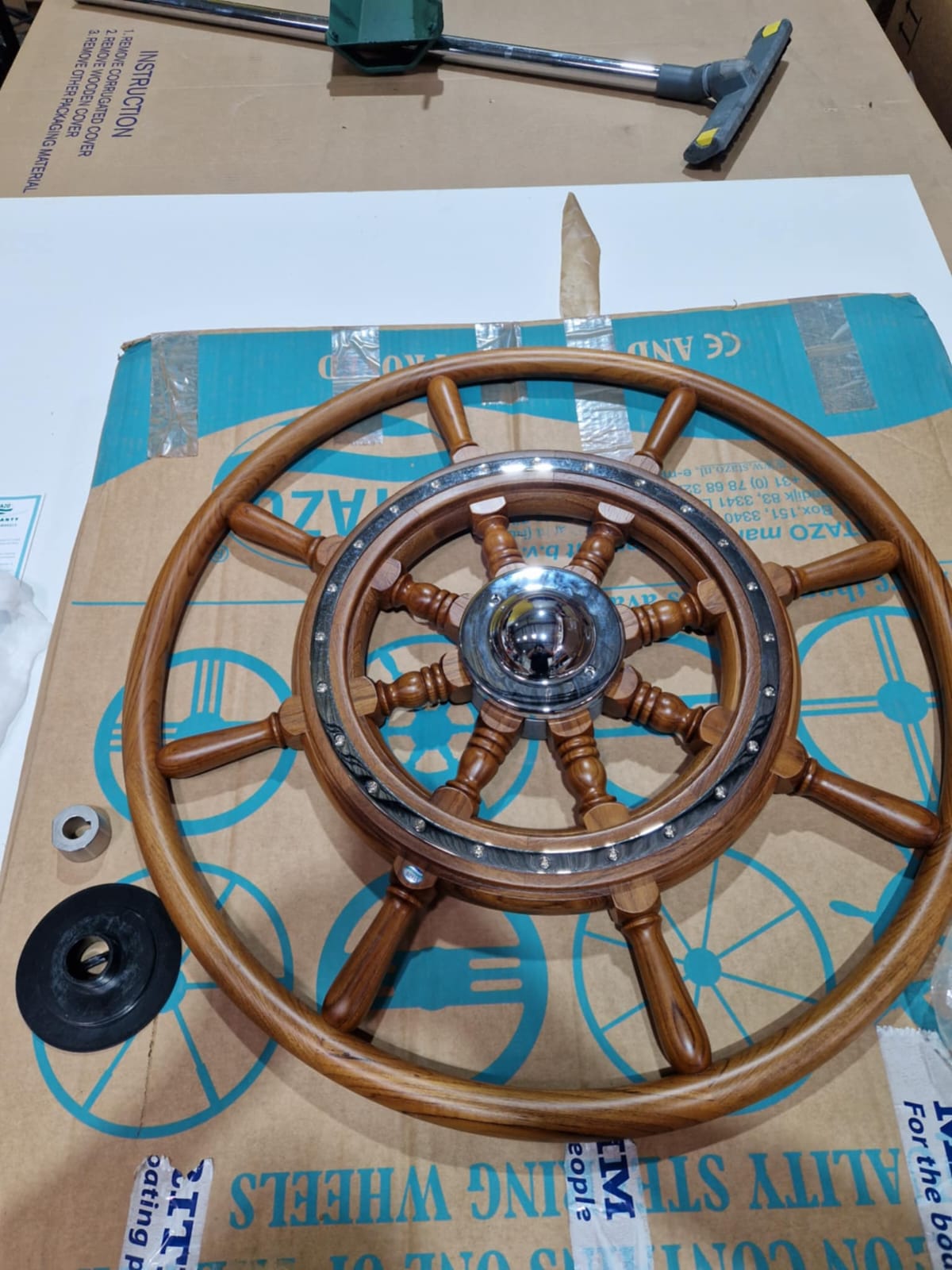 Maritim tiikpuust rool