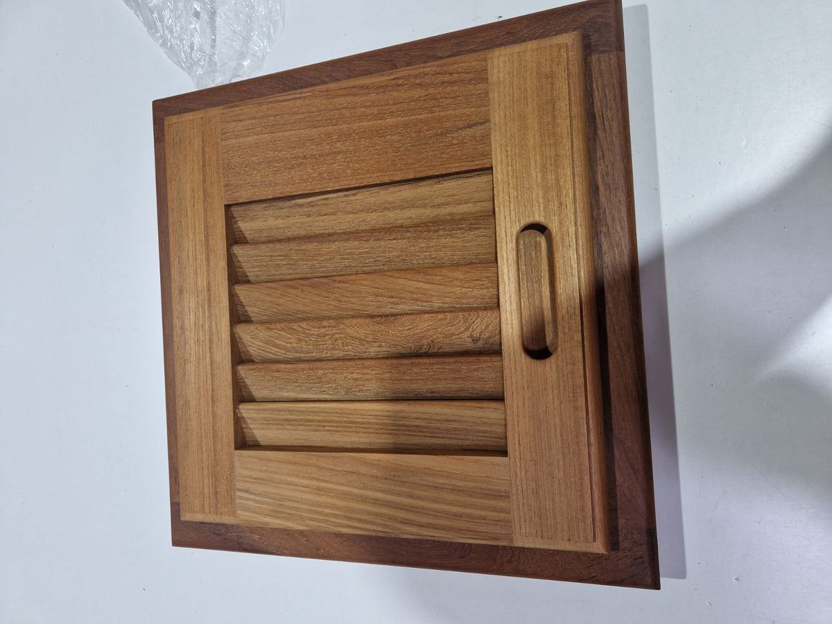 Whitecap tīkkoka durvis ar rāmi 12"x12" – attēls 3