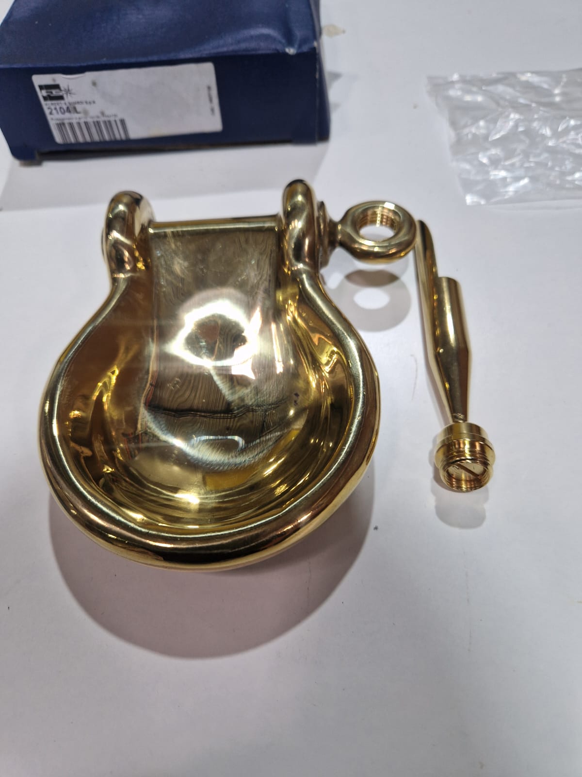 Pelnutrauks 2104.L