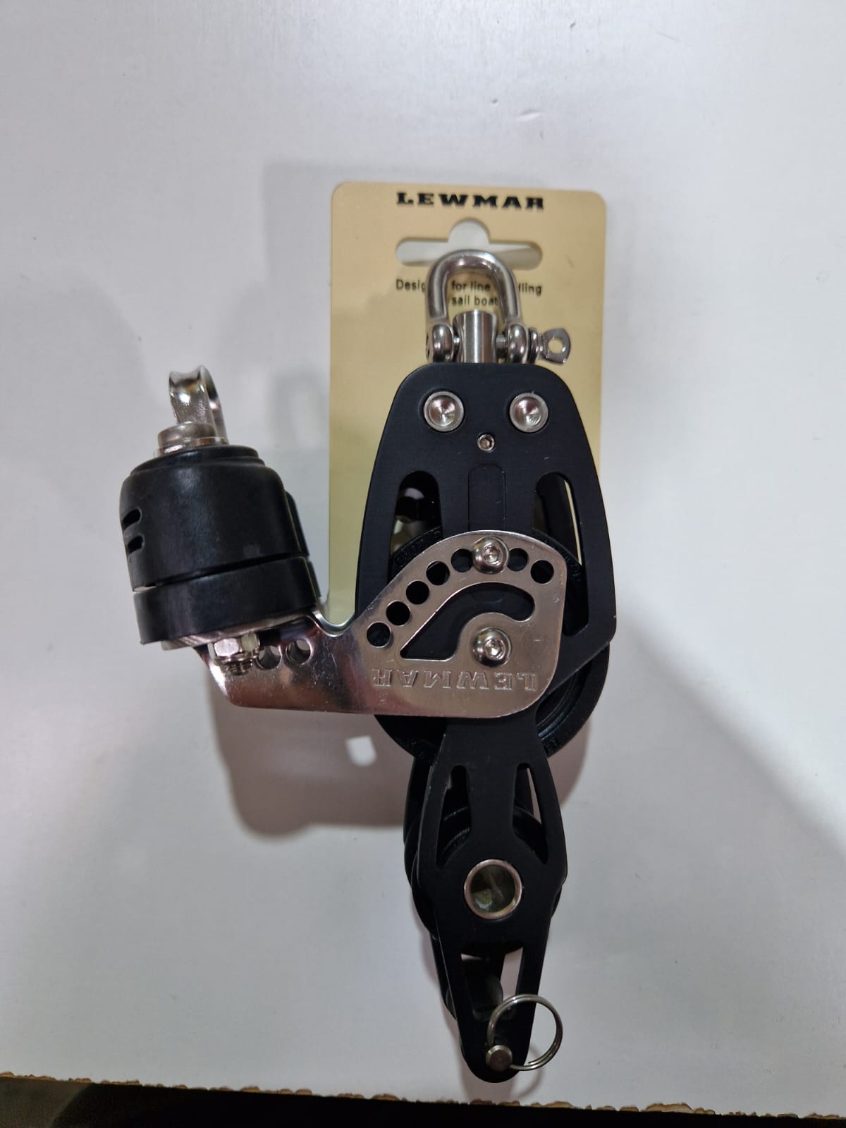 Lewmar HTX 50 mm fiddle bloks ar beketu un kulaci – attēls 4