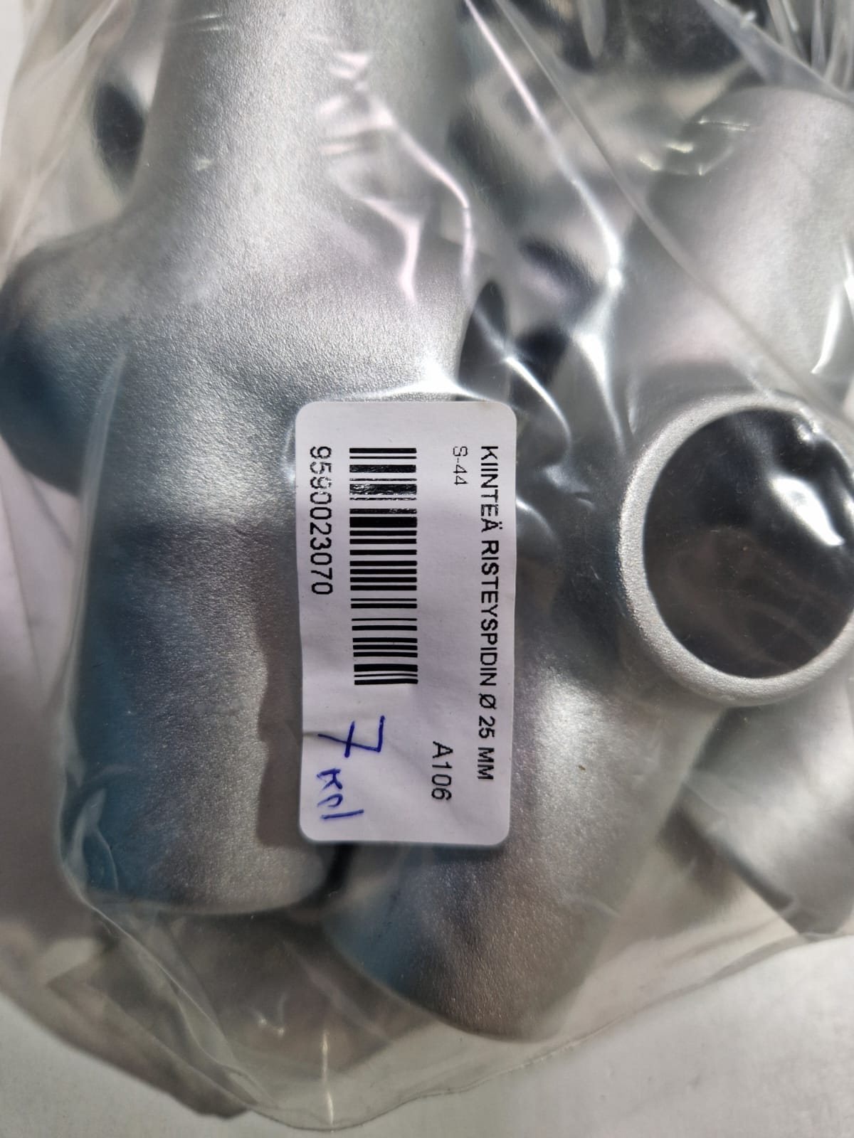 Alumiiniumist ristkinnitus S-44 25 mm